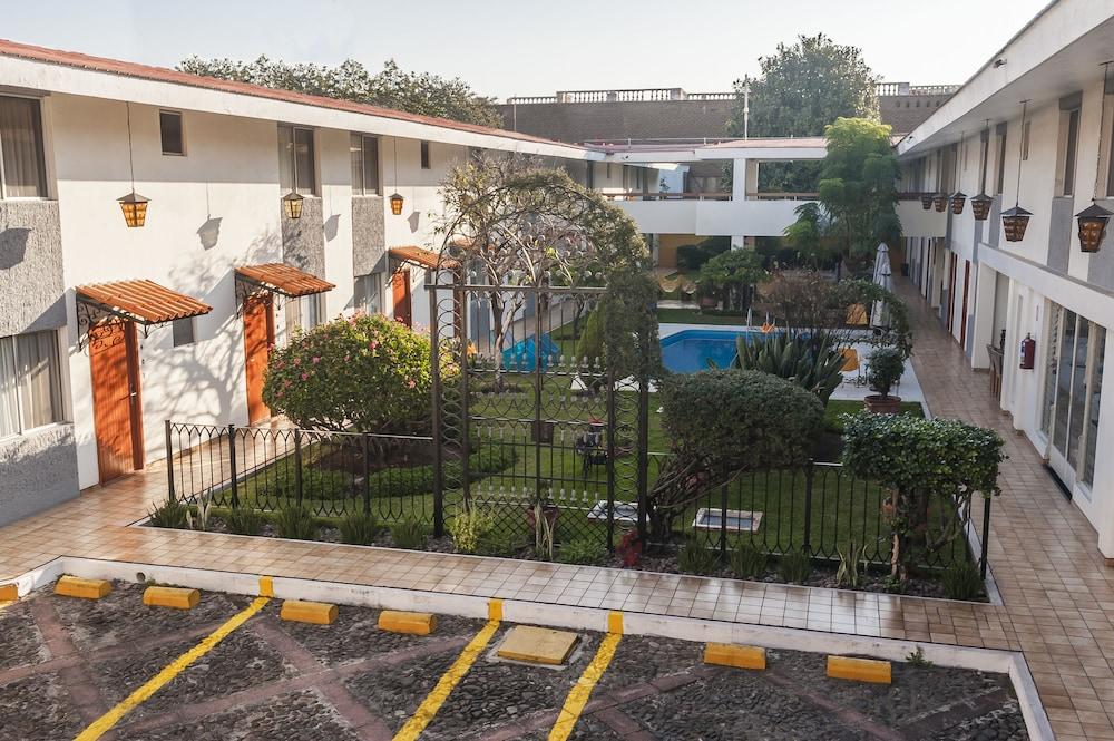 Hotel Isabel Guadalajara Ngoại thất bức ảnh