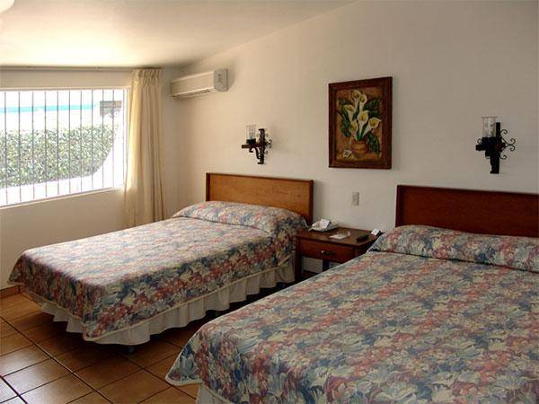 Hotel Isabel Guadalajara Phòng bức ảnh